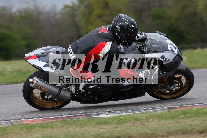 Archiv-2022/13 25.04.2022 Plüss Moto Sport ADR/Freies Fahren/22